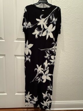 Calvin Klein Black Maxi Dress with White Floral Print